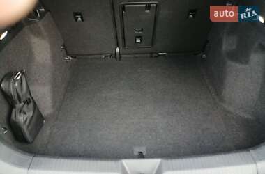 Позашляховик / Кросовер Volkswagen ID.4 2021 в 