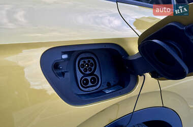 Внедорожник / Кроссовер Volkswagen ID.4 2020 в 