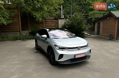 Внедорожник / Кроссовер Volkswagen ID.4 2021 в 