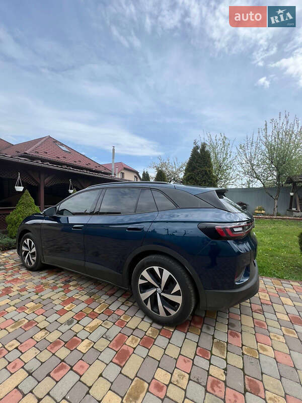 Позашляховик / Кросовер Volkswagen ID.4 2023 в Ужгороді
