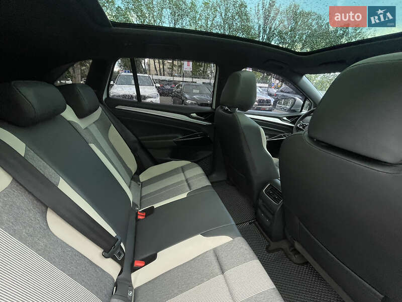 Позашляховик / Кросовер Volkswagen ID.4 2021 в Вінниці