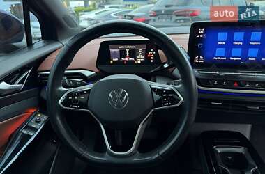 Позашляховик / Кросовер Volkswagen ID.4 2021 в 