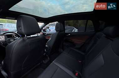 Позашляховик / Кросовер Volkswagen ID.4 2021 в 