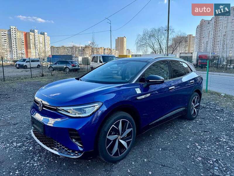Внедорожник / Кроссовер Volkswagen ID.4 2021 в 