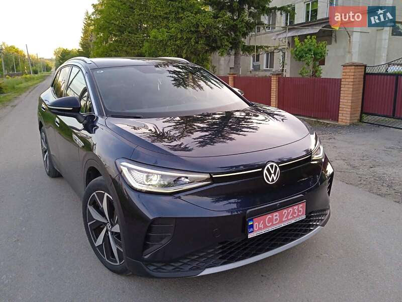 Позашляховик / Кросовер Volkswagen ID.4 2021 в Чернівцях