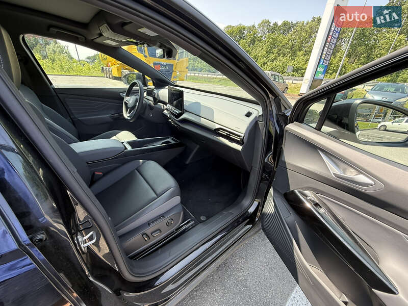 Внедорожник / Кроссовер Volkswagen ID.4 2023 в Киеве