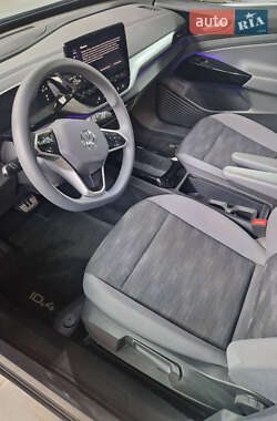 Внедорожник / Кроссовер Volkswagen ID.4 2022 в 