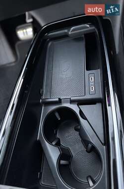 Внедорожник / Кроссовер Volkswagen ID.4 2022 в 