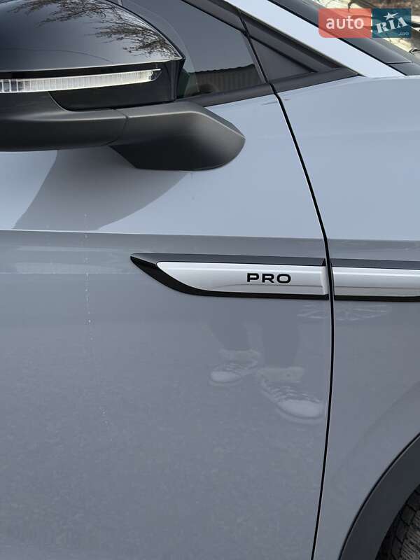 Внедорожник / Кроссовер Volkswagen ID.4 2022 в Днепре