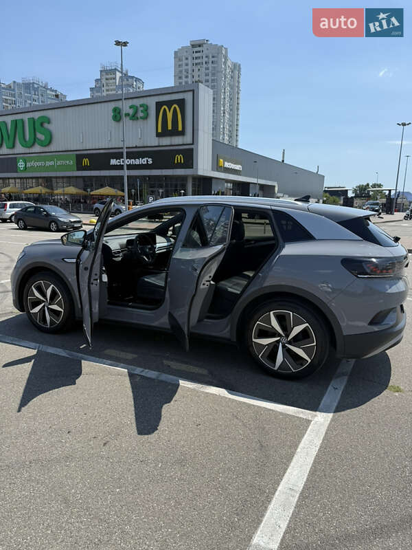 Позашляховик / Кросовер Volkswagen ID.4 2021 в Києві