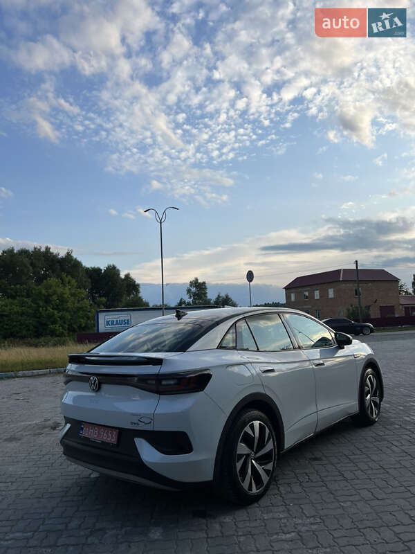 Позашляховик / Кросовер Volkswagen ID.4 2023 в Тернополі