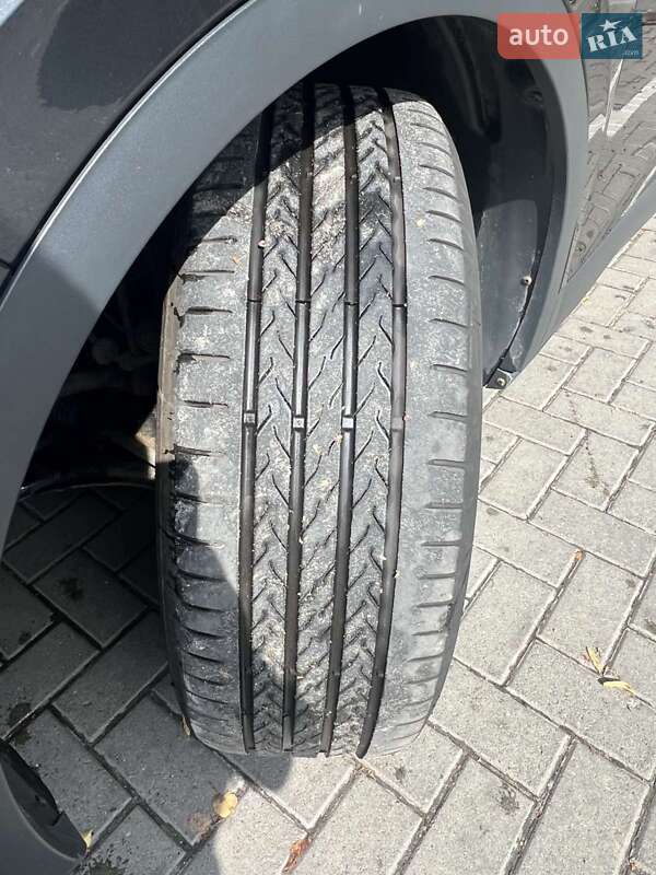 Позашляховик / Кросовер Volkswagen ID.4 2021 в Броварах