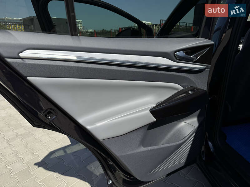 Внедорожник / Кроссовер Volkswagen ID.4 2021 в Львове фото 32 Внедорожник / Кроссовер Volkswagen ID.4 2021 в Львове