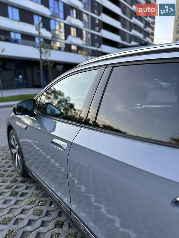 Внедорожник / Кроссовер Volkswagen ID.4 2022 в Киеве