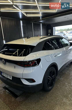Внедорожник / Кроссовер Volkswagen ID.4 2023 в 