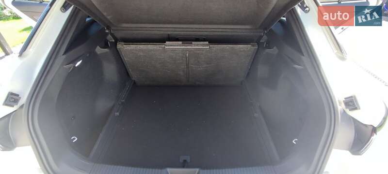 Внедорожник / Кроссовер Volkswagen ID.4 2023 в Ивано-Франковске