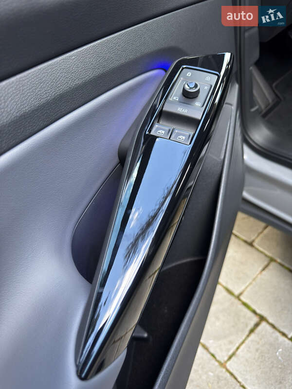 Внедорожник / Кроссовер Volkswagen ID.4 2022 в Трускавце