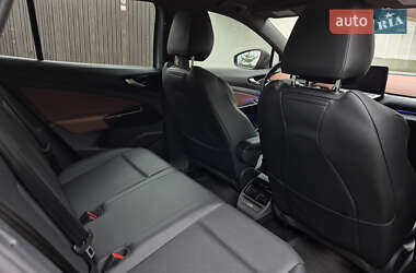 Внедорожник / Кроссовер Volkswagen ID.4 2021 в 