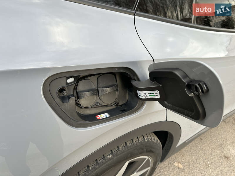 Внедорожник / Кроссовер Volkswagen ID.4 2023 в Кривом Роге