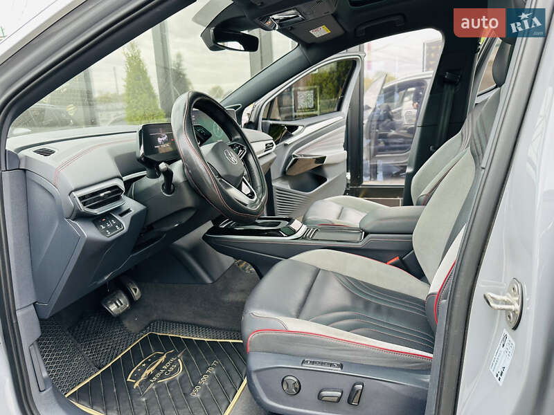 Внедорожник / Кроссовер Volkswagen ID.4 2022 в Харькове