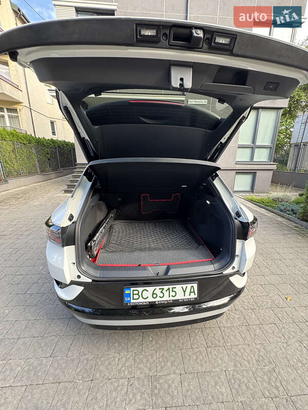 Внедорожник / Кроссовер Volkswagen ID.4 2023 в Львове