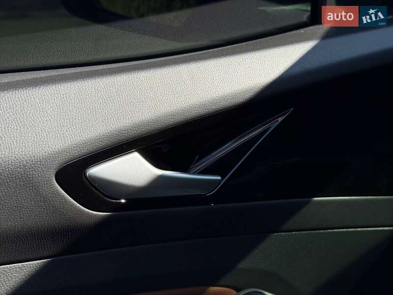 Внедорожник / Кроссовер Volkswagen ID.4 2022 в Кривом Роге