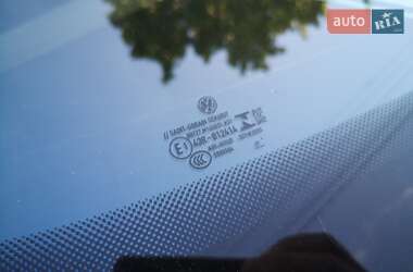 Внедорожник / Кроссовер Volkswagen ID.4 2022 в 