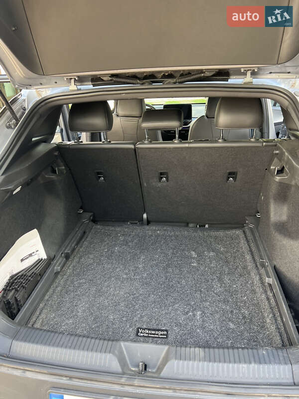 Внедорожник / Кроссовер Volkswagen ID.4 2023 в Тернополе