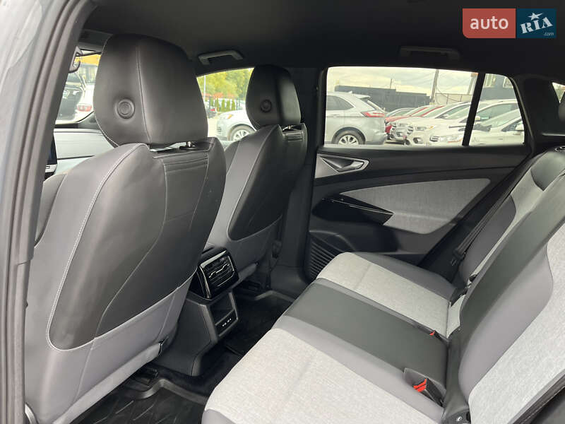 Внедорожник / Кроссовер Volkswagen ID.4 2023 в Львове