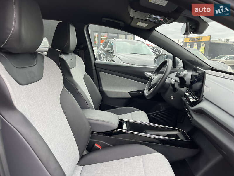 Внедорожник / Кроссовер Volkswagen ID.4 2023 в Львове