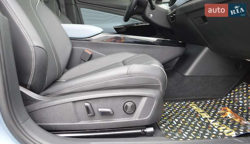 Позашляховик / Кросовер Volkswagen ID.4 2021 в Одесі