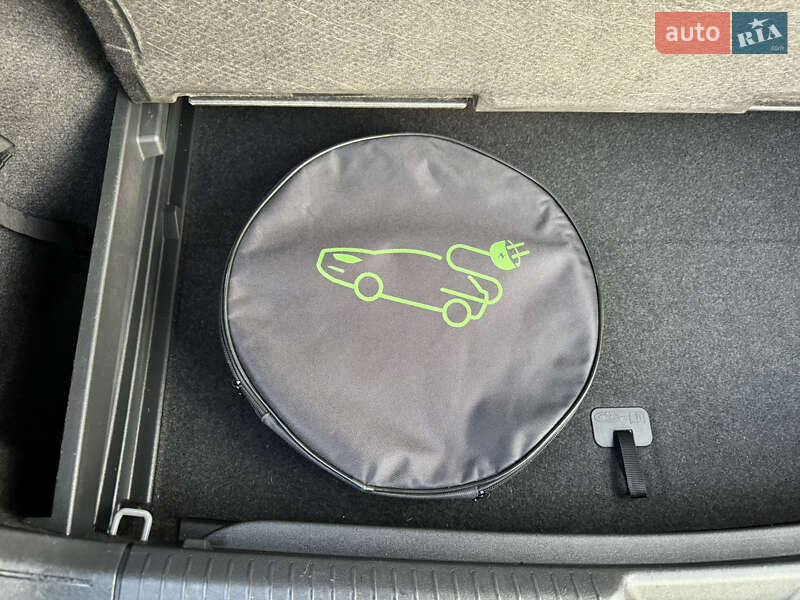 Внедорожник / Кроссовер Volkswagen ID.4 2021 в Харькове фото 67 Внедорожник / Кроссовер Volkswagen ID.4 2021 в Харькове