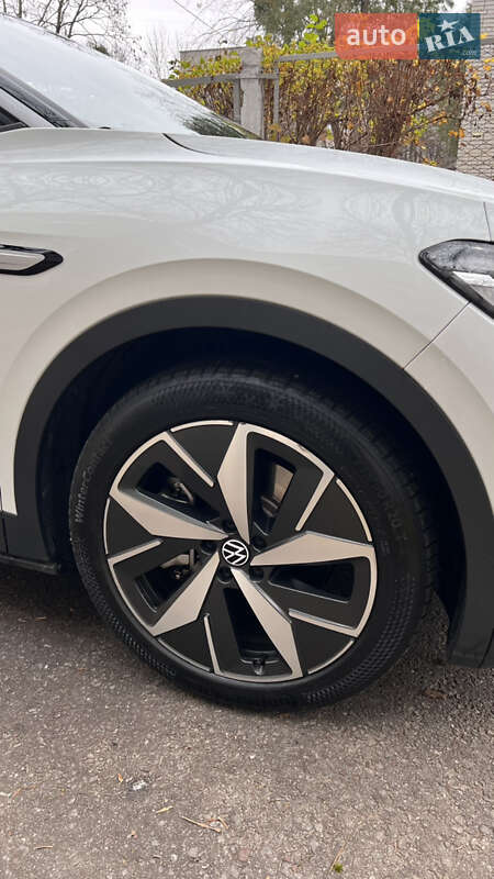 Внедорожник / Кроссовер Volkswagen ID.4 2023 в Львове фото 3 Внедорожник / Кроссовер Volkswagen ID.4 2023 в Львове