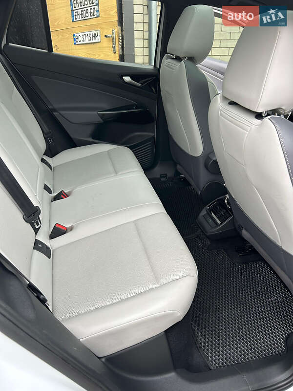 Позашляховик / Кросовер Volkswagen ID.4 2021 в Харкові