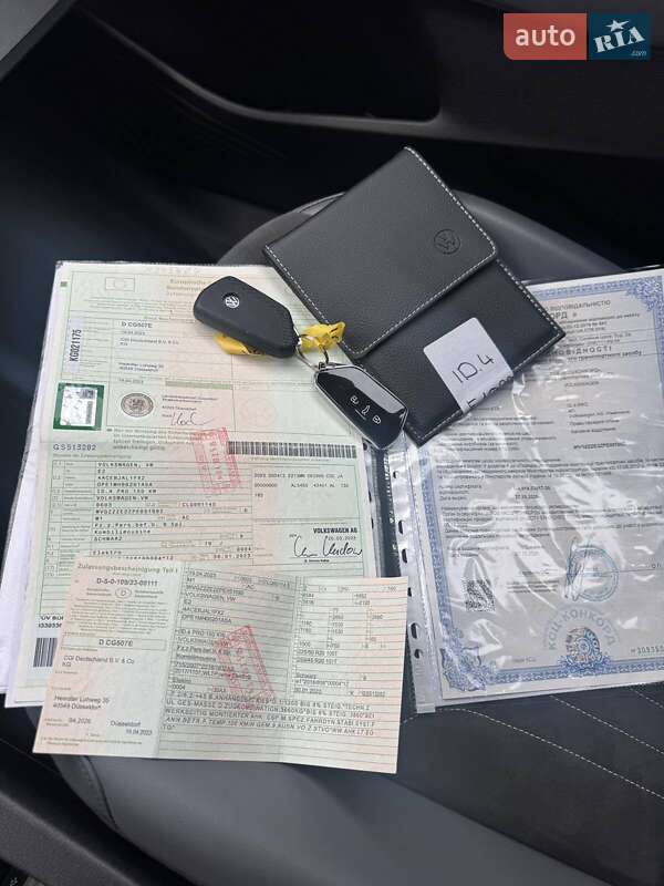 Внедорожник / Кроссовер Volkswagen ID.4 2023 в Львове