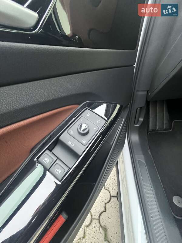 Внедорожник / Кроссовер Volkswagen ID.4 2021 в Мукачево