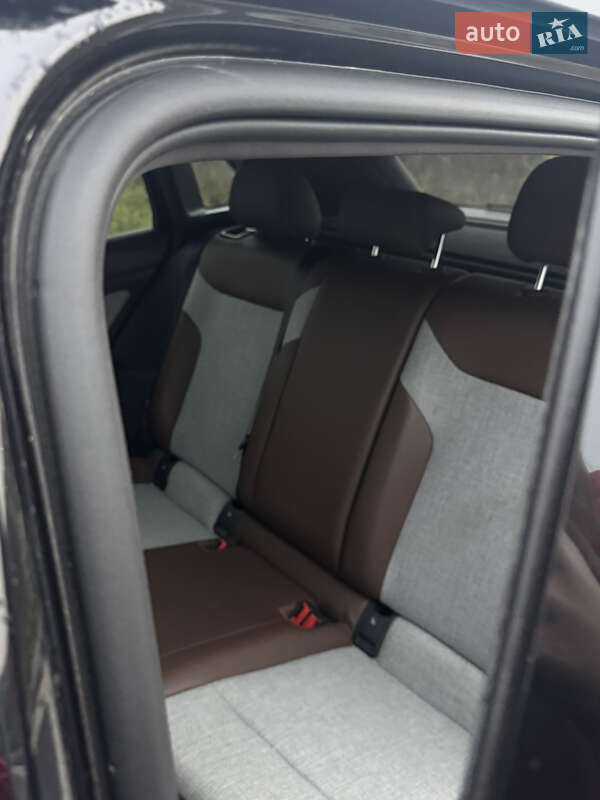 Внедорожник / Кроссовер Volkswagen ID.4 2023 в Львове фото 12 Внедорожник / Кроссовер Volkswagen ID.4 2023 в Львове