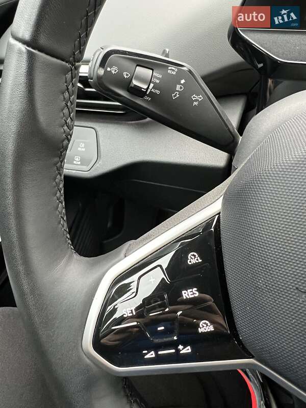 Внедорожник / Кроссовер Volkswagen ID.4 2025 в Дубно