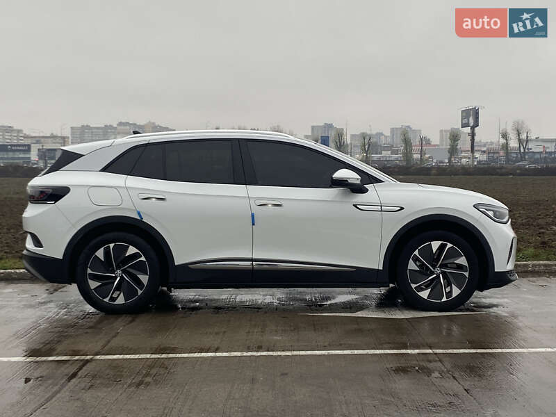 Внедорожник / Кроссовер Volkswagen ID.4 2022 в Киеве