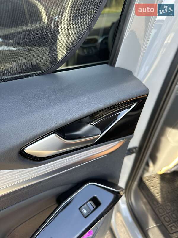 Позашляховик / Кросовер Volkswagen ID.4 2021 в Харкові