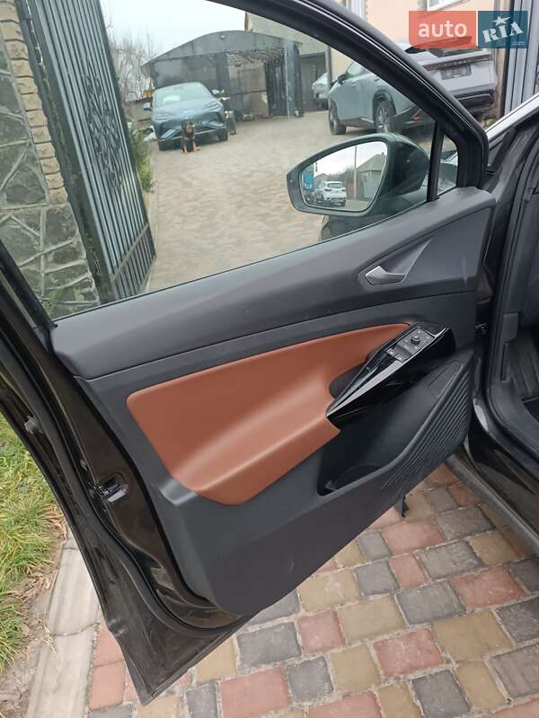 Внедорожник / Кроссовер Volkswagen ID.4 2021 в Золотоноше