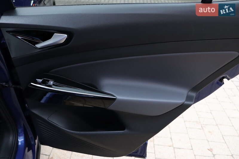 Внедорожник / Кроссовер Volkswagen ID.4 2022 в Львове