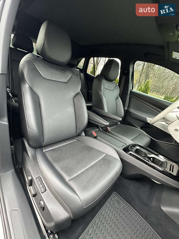 Позашляховик / Кросовер Volkswagen ID.4 2021 в Львові