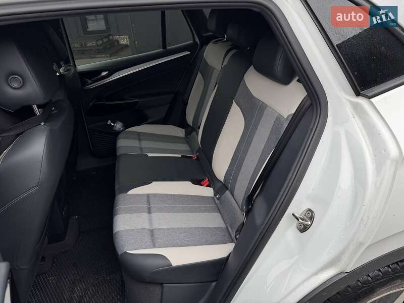 Внедорожник / Кроссовер Volkswagen ID.4 2021 в Каменец-Подольском