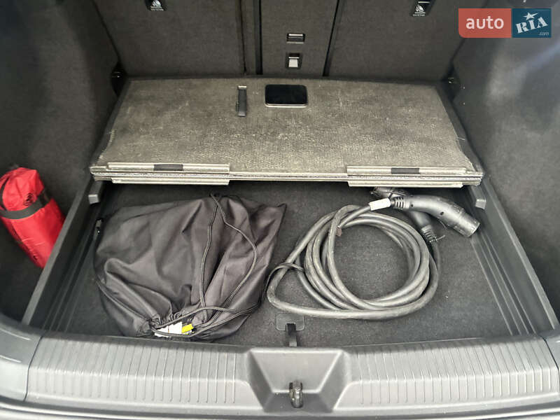 Внедорожник / Кроссовер Volkswagen ID.4 2022 в Киеве