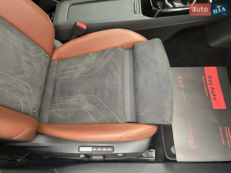 Внедорожник / Кроссовер Volkswagen ID.4 2022 в Киеве