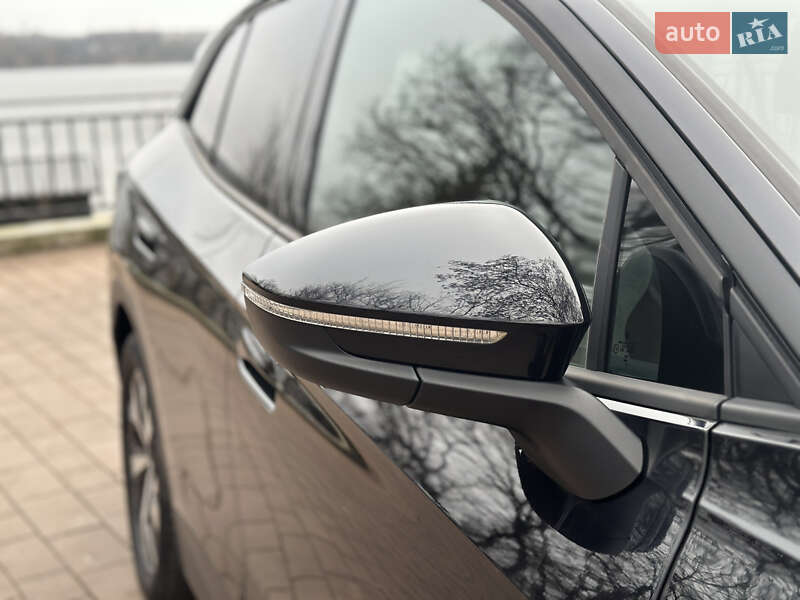 Позашляховик / Кросовер Volkswagen ID.4 2023 в Тернополі