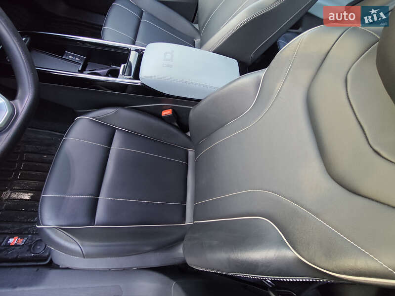 Внедорожник / Кроссовер Volkswagen ID.4 2022 в Киеве