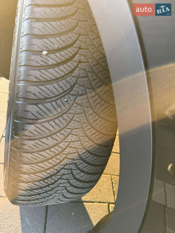 Внедорожник / Кроссовер Volkswagen ID.4 2021 в Мукачево