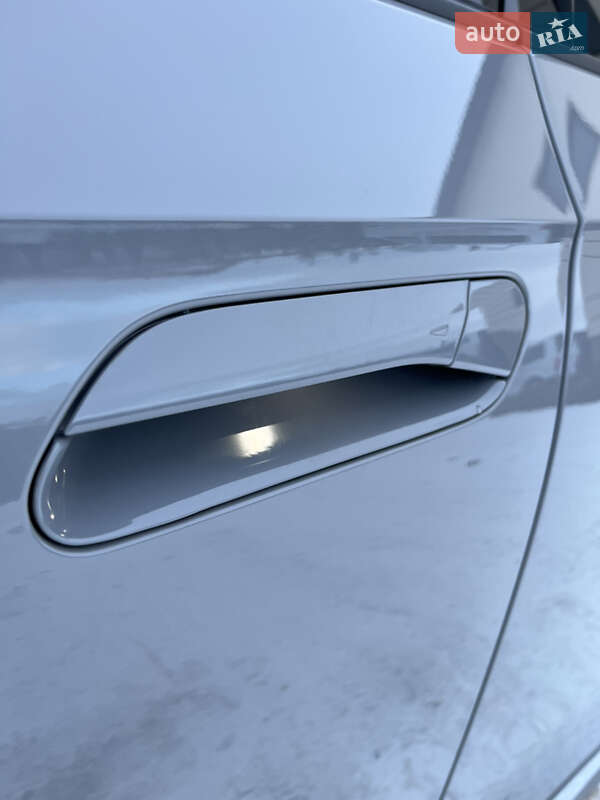 Позашляховик / Кросовер Volkswagen ID.4 2022 в Золочеві